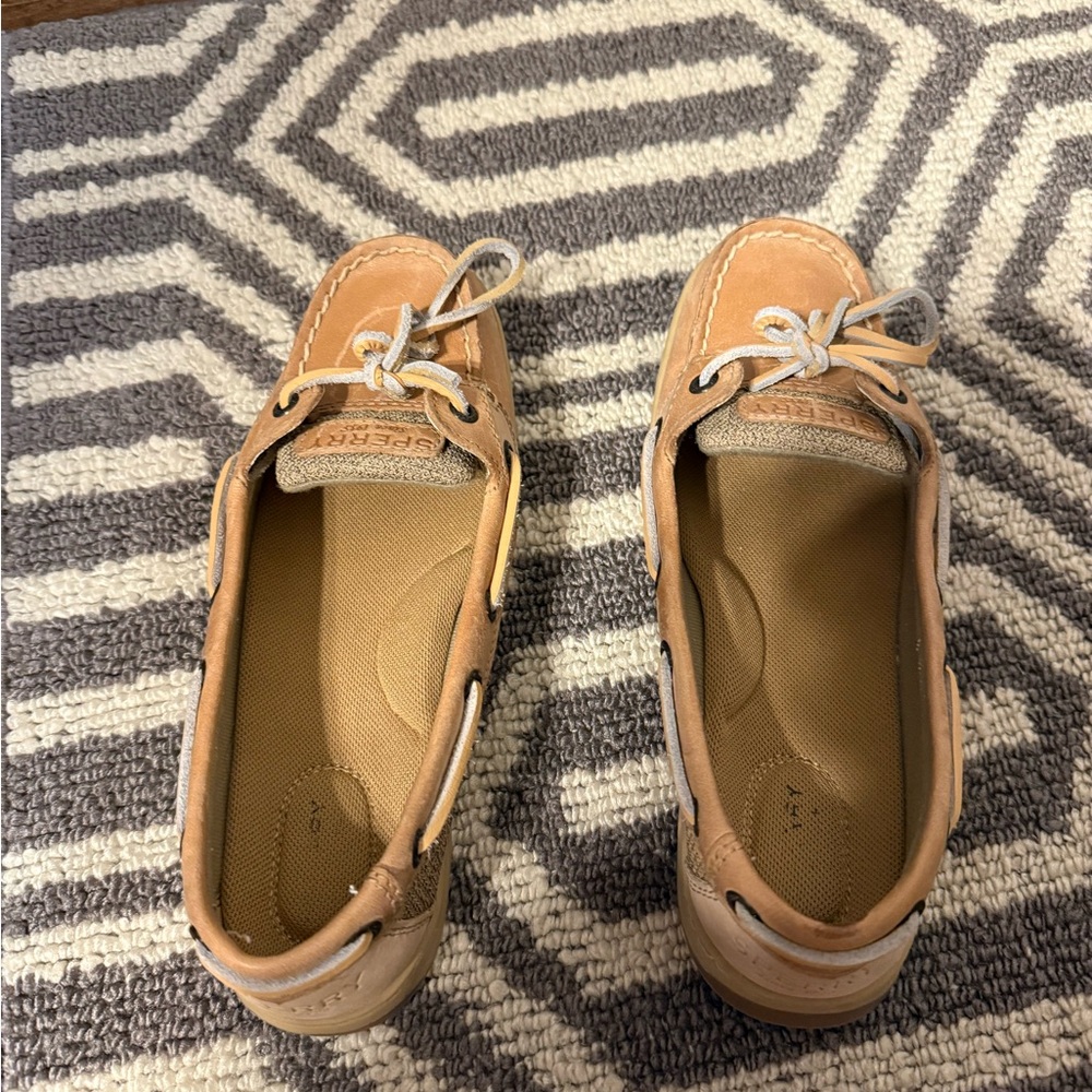 Sperry Women's Angelfish Varsity Boat Shoe size 7.5 Linen/oat